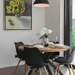 Family Living ヴィラ Hviezdoslavov