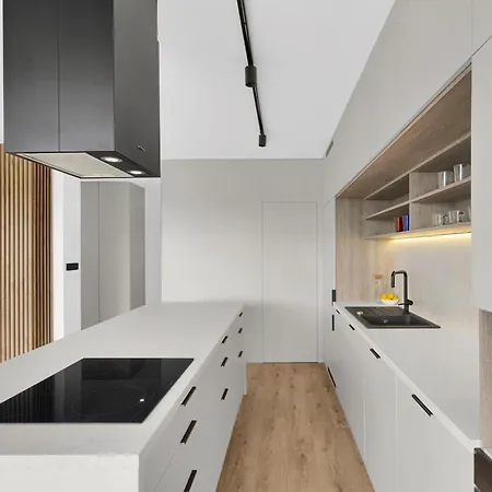 Family Living * Hviezdoslavov