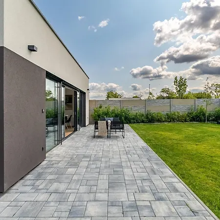 Family Living ヴィラ